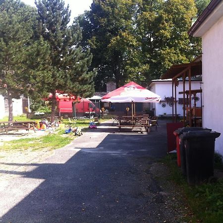 Hotel Belohlavek Holoubkov Luaran gambar