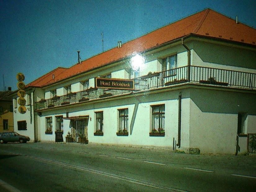 Hotel Belohlavek Holoubkov Luaran gambar